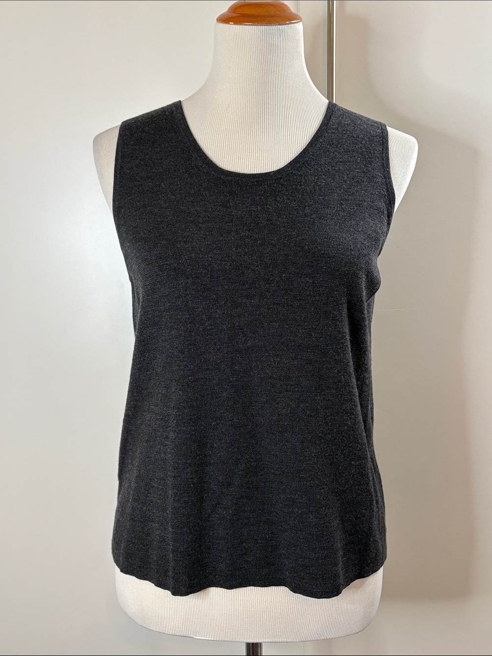 Eileen Fisher Charcoal Gray 100% Merino Wool Sleeveless Knit Tank L
